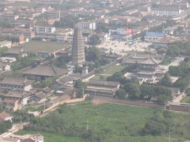 gal/Buddha Tower (China)/China1 (Buddha Tower)/DSCN2352__640x480_.JPG